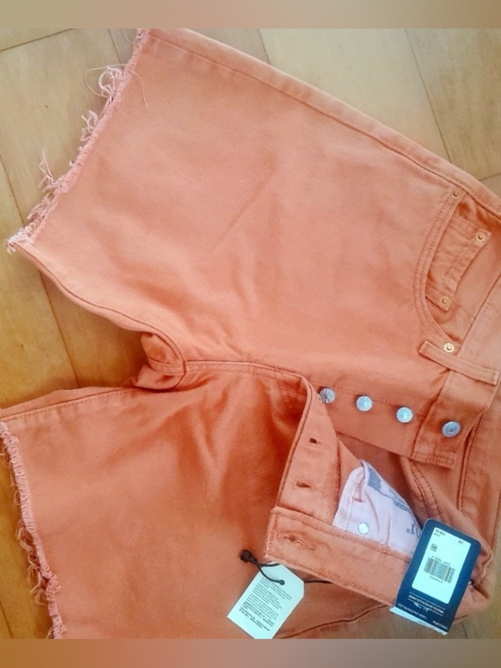 501® '90S WOMEN'S SHORTS, 25